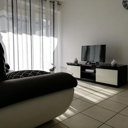 Appartement 2P Et Parking Prive A 50M Des Plages. 卢贝新城 外观 照片