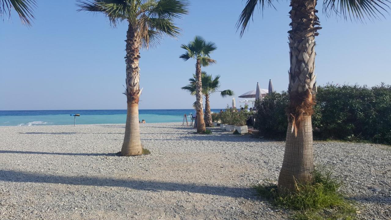 Appartement 2P Et Parking Prive A 50M Des Plages. 卢贝新城 外观 照片
